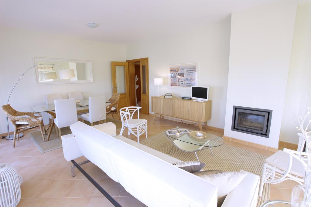 Apartamentos Villa T2 Vila Sagres Szoba fotó